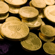 Hanukah as educational tool about money